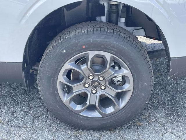 2025 White Metallic Ford Maverick XLT AWD Truck