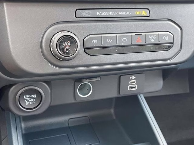 2025 Green Ford Maverick XLT AWD Truck