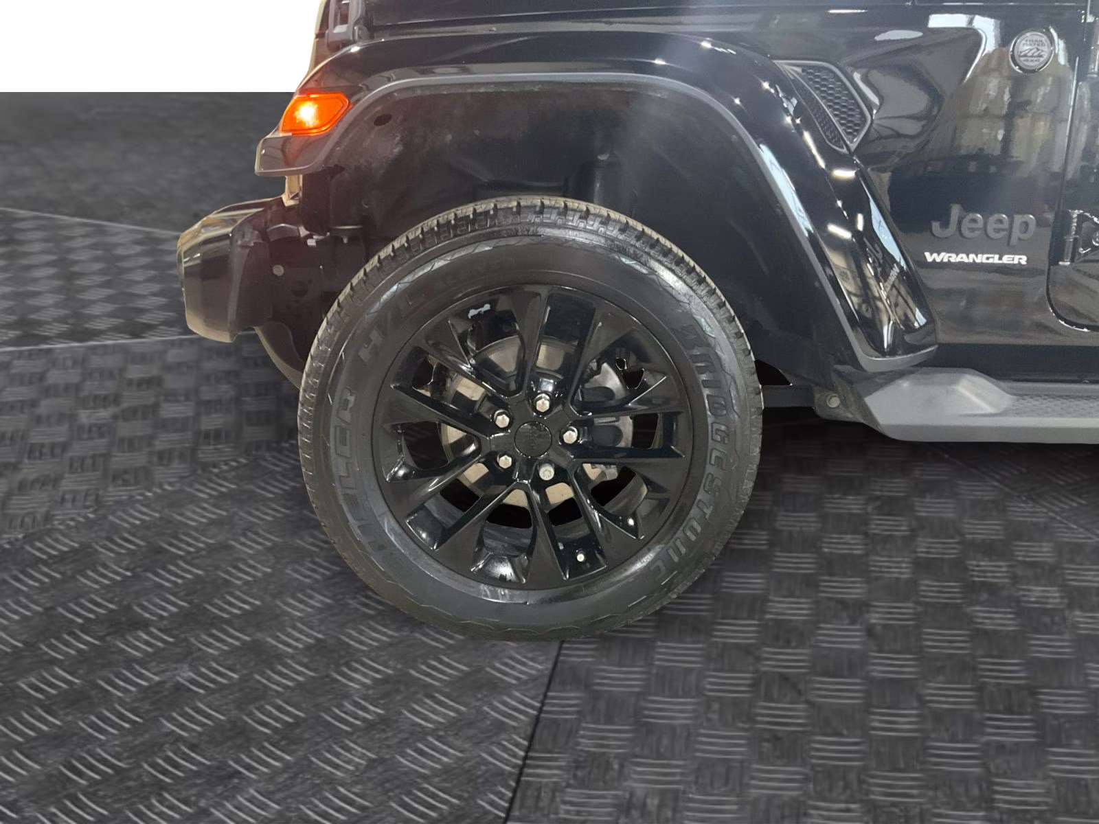 2023 Black Clearcoat Jeep Wrangler High Altitude 4X4 SUV