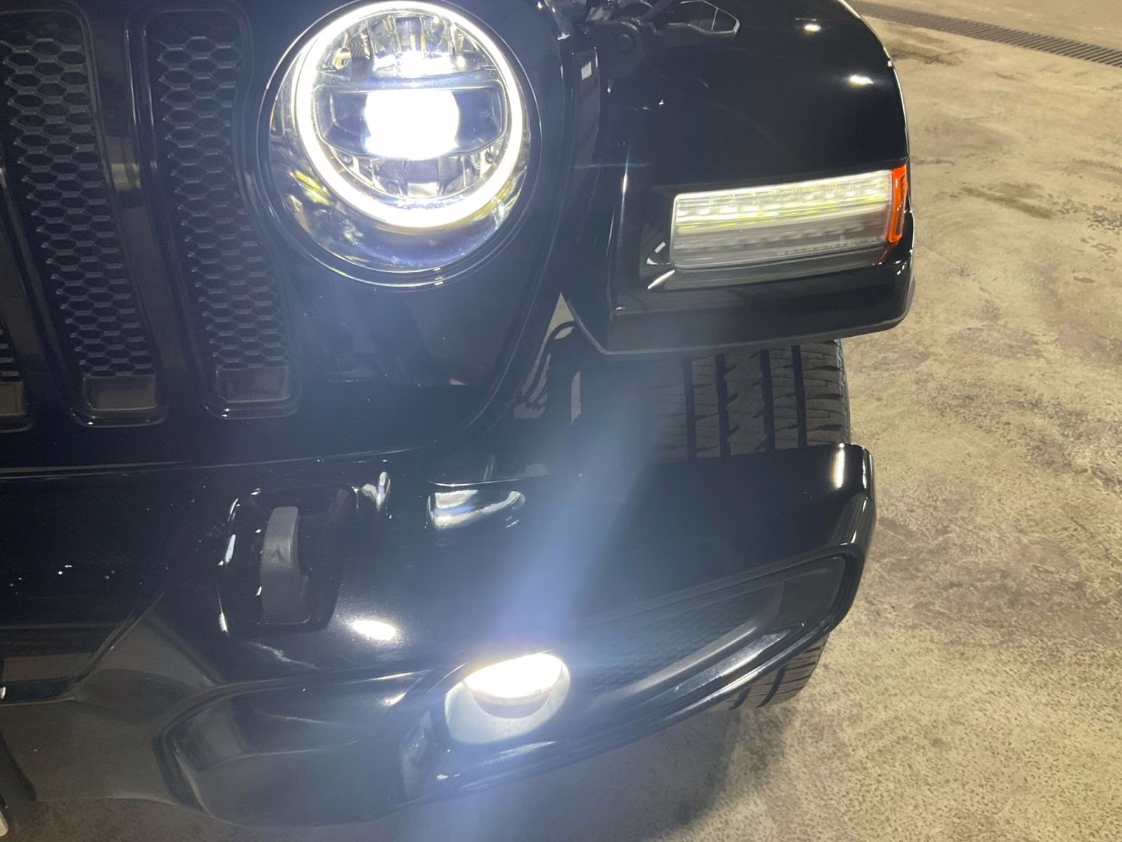 2023 Black Clearcoat Jeep Wrangler High Altitude 4X4 SUV