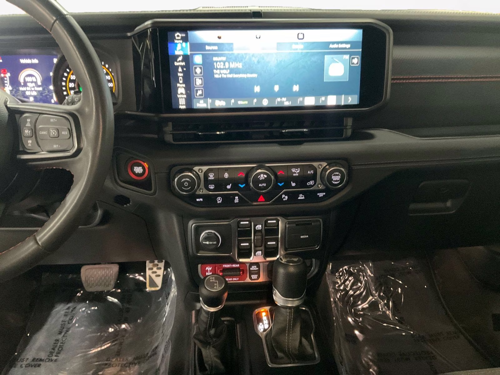 2024 Sarge Green Clearcoat Jeep Wrangler Rubicon X 4X4 SUV