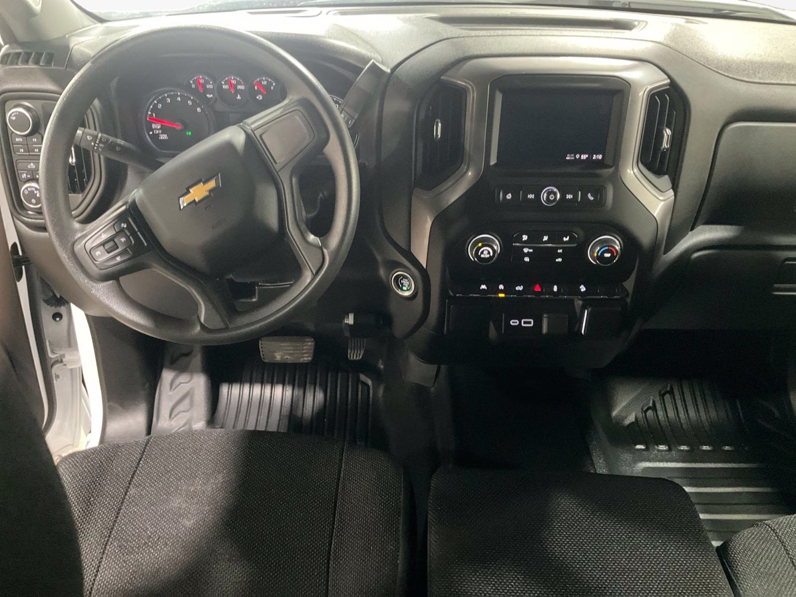 2024 Summit White Chevrolet Silverado 1500 WT 4X4 Truck