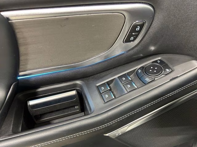 2025 Star White Metallic Tri-Coat Ford Expedition Platinum 4X4 SUV