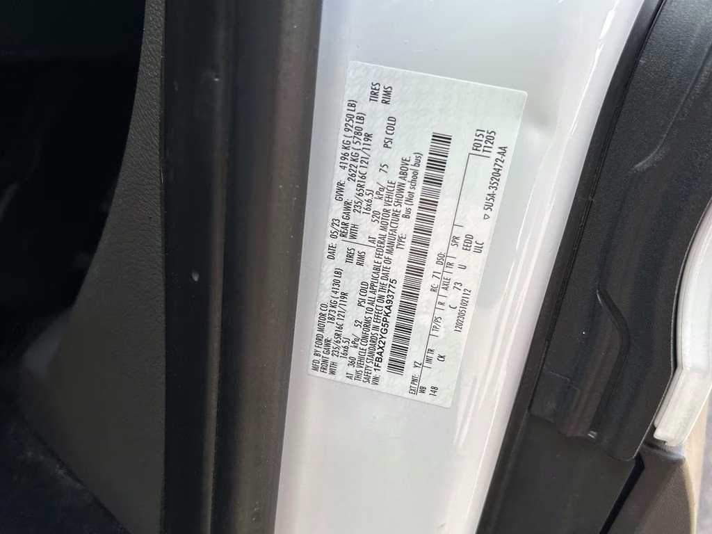 2023 Oxford White Ford Transit-350 XLT RWD Crossover