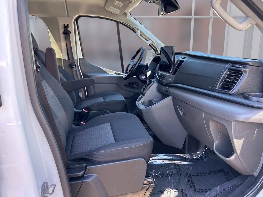 2022 Oxford White Ford Transit-350 XLT AWD Crossover