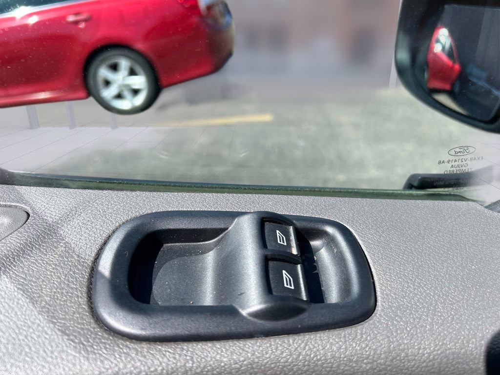 2022 Oxford White Ford Transit-350 XLT AWD Crossover