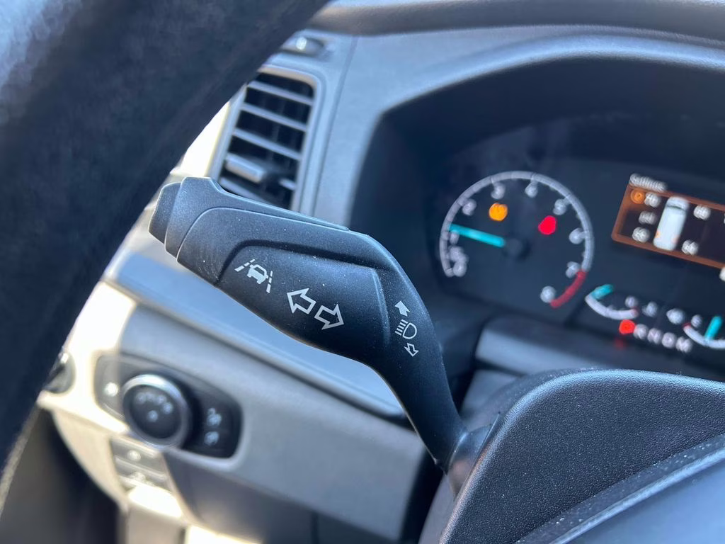 2022 Oxford White Ford Transit-350 XLT AWD Crossover