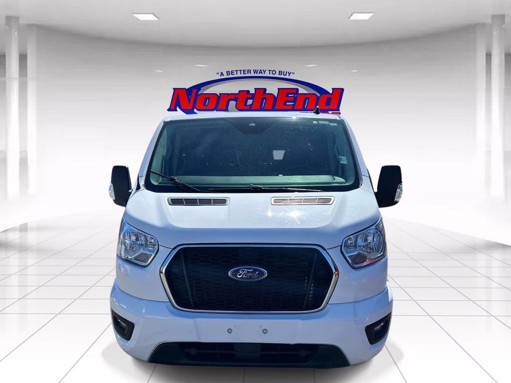 2022 Oxford White Ford Transit-350 XLT AWD Crossover