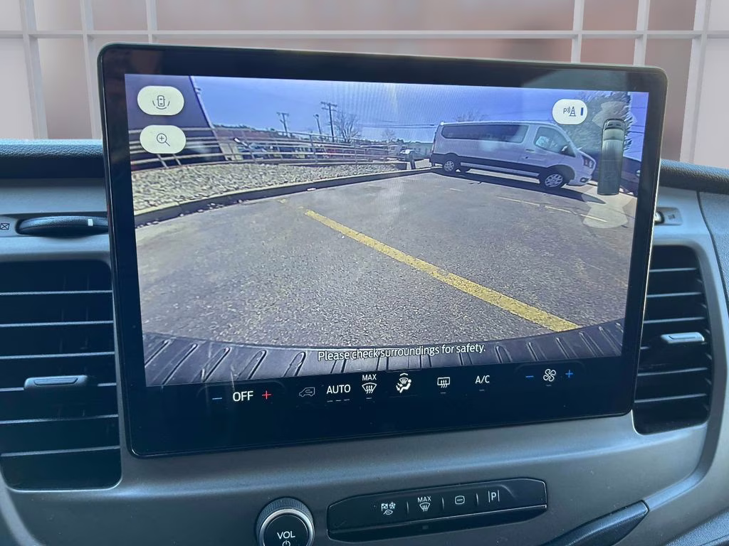 2022 Oxford White Ford Transit-350 XLT AWD Crossover