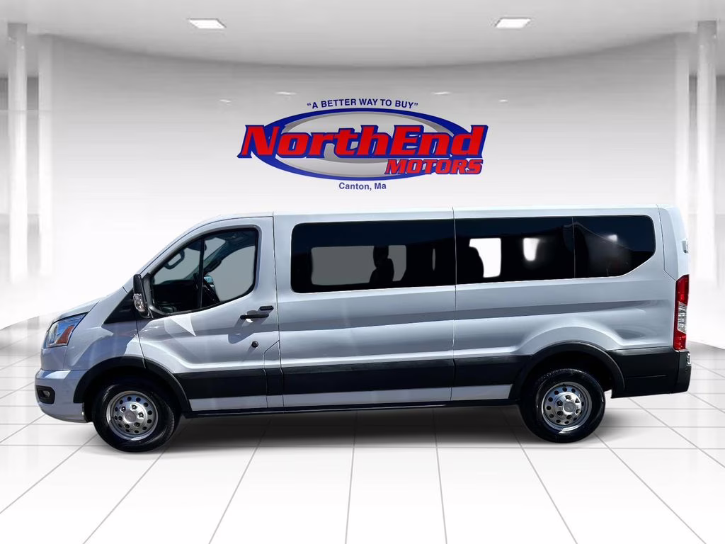 2022 Oxford White Ford Transit-350 XLT AWD Crossover