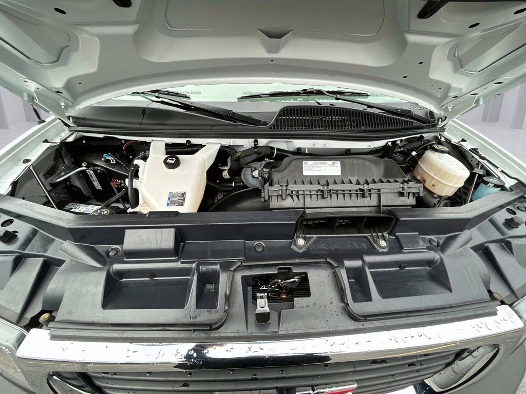 2024 Summit White GMC Savana 2500 Work Van RWD Van