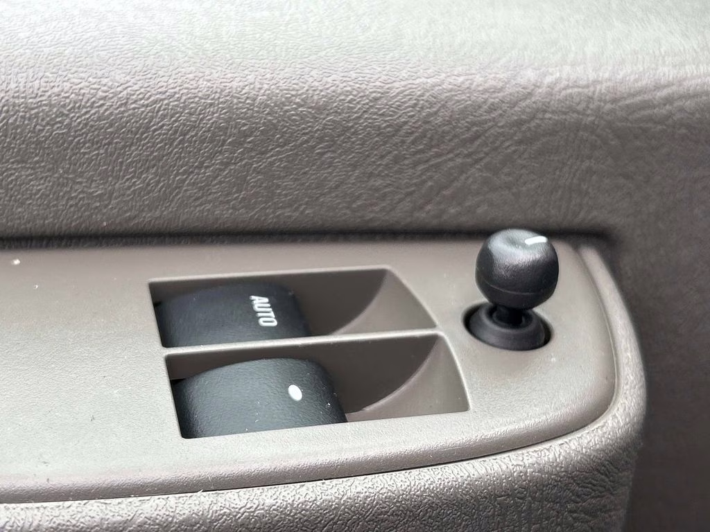 2024 Summit White GMC Savana 2500 Work Van RWD Van