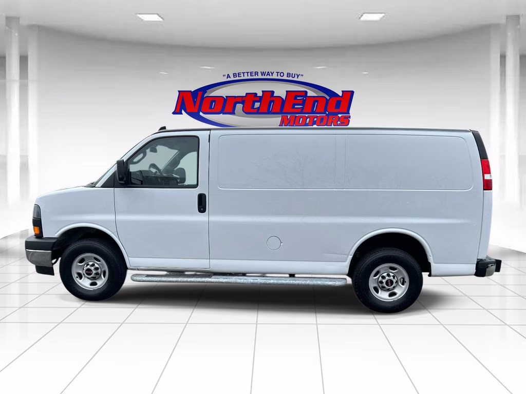 2024 Summit White GMC Savana 2500 Work Van RWD Van