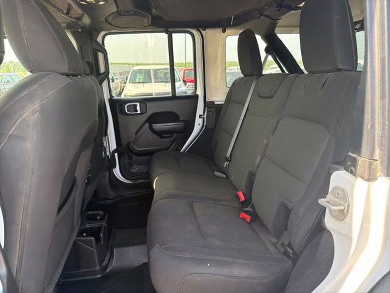 2021 Bright White Clearcoat Jeep Wrangler Unlimited Willys 4X4 SUV