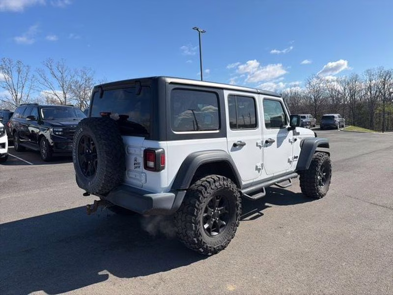 2021 Bright White Clearcoat Jeep Wrangler Unlimited Willys 4X4 SUV
