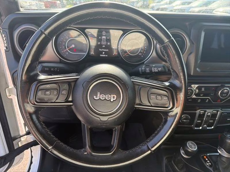 2021 Bright White Clearcoat Jeep Wrangler Unlimited Willys 4X4 SUV