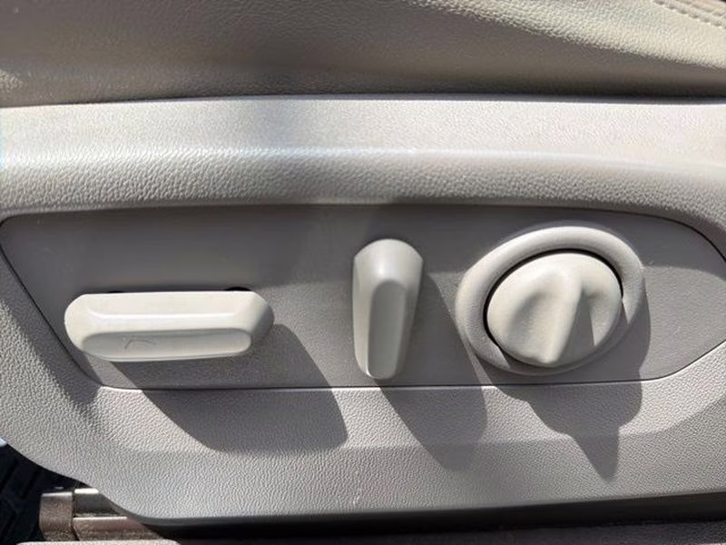 2020 Summit White GMC Sierra SLT 4X4 Truck