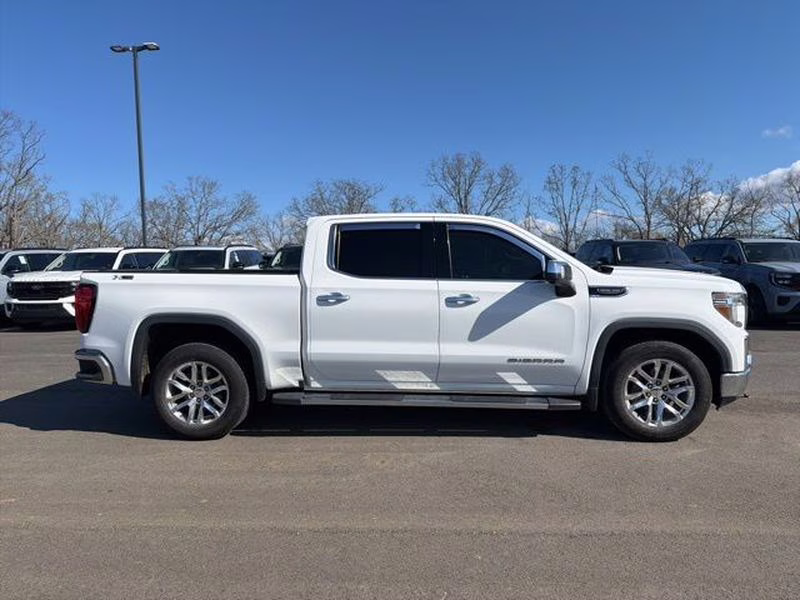 2020 Summit White GMC Sierra SLT 4X4 Truck