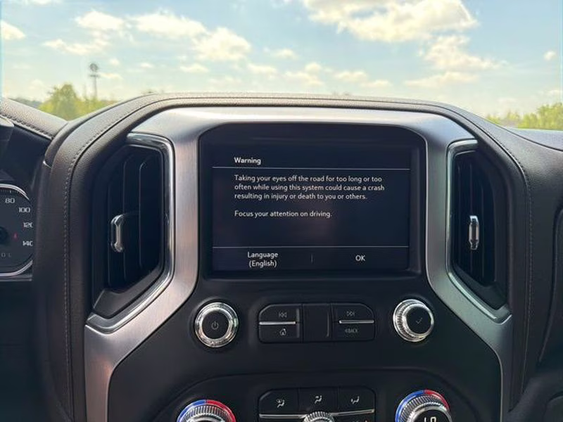 2020 Summit White GMC Sierra SLT 4X4 Truck