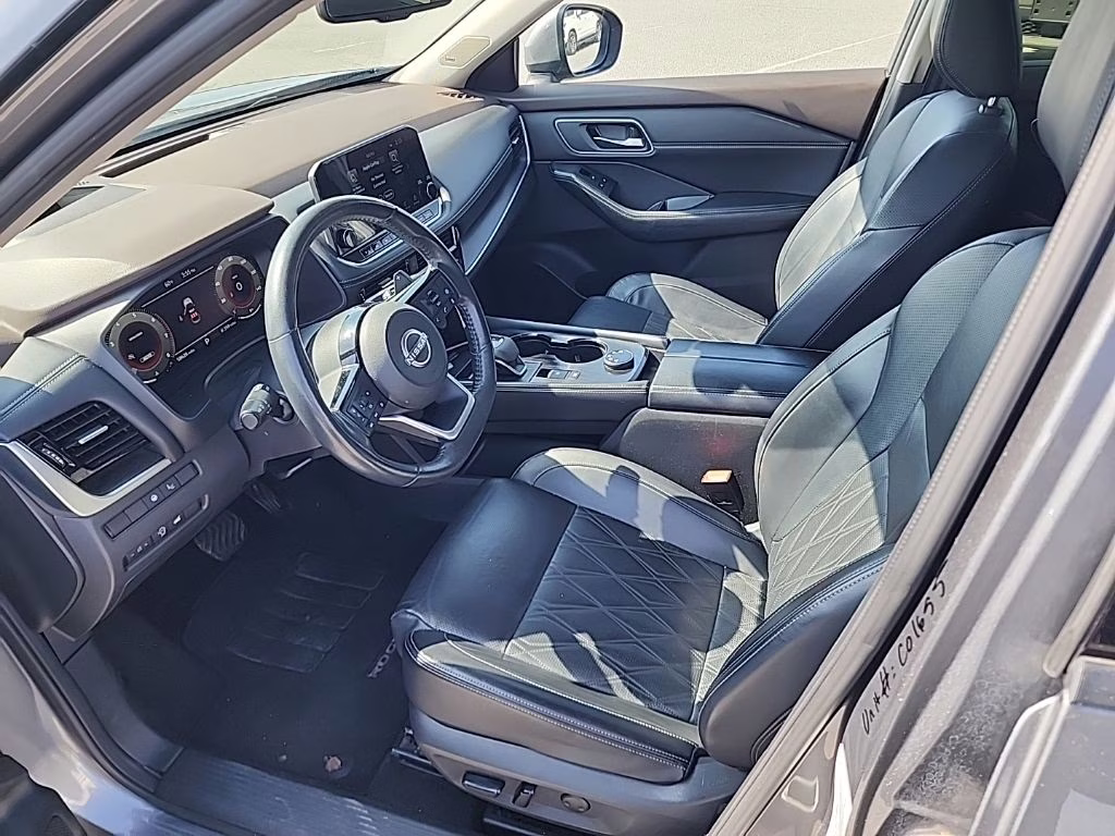 2023 Boulder Gray Pearl Nissan Rogue Platinum AWD SUV