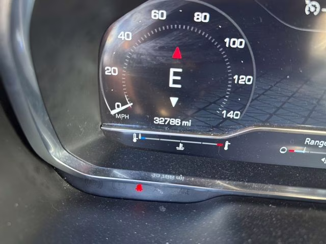 2023 Onyx Black GMC Yukon SLE 4X4 SUV