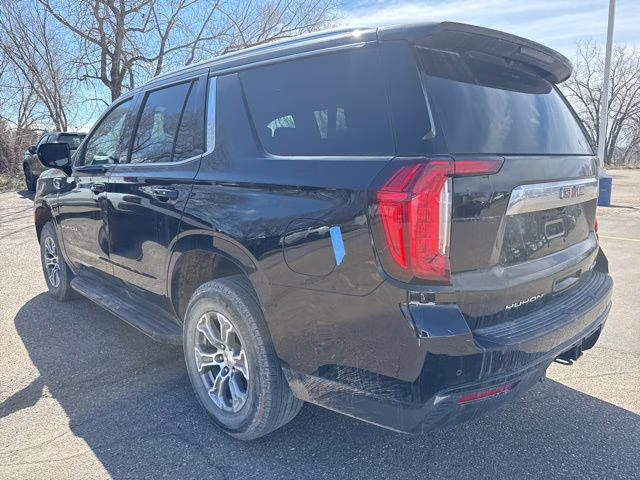 2023 Onyx Black GMC Yukon SLE 4X4 SUV