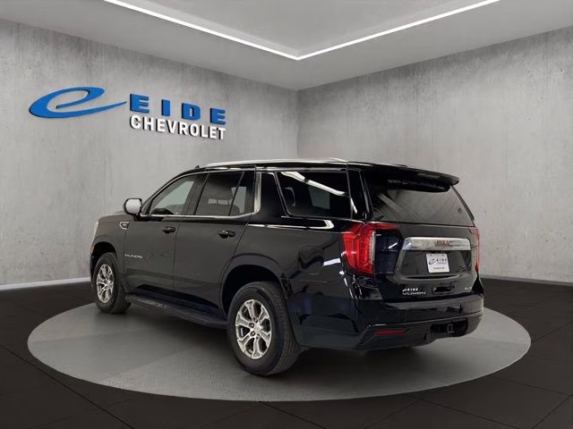 2023 Onyx Black GMC Yukon SLE 4X4 SUV