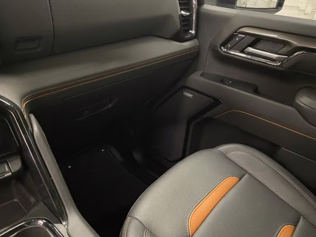 2025 Sterling Metallic GMC Sierra 2500HD AT4 4X4 Truck