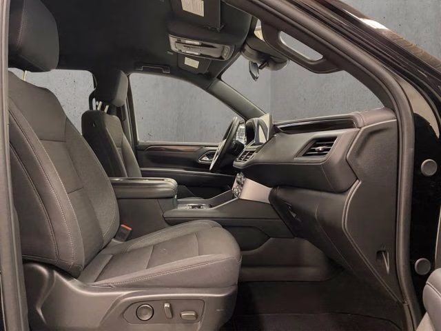 2023 Onyx Black GMC Yukon SLE 4X4 SUV