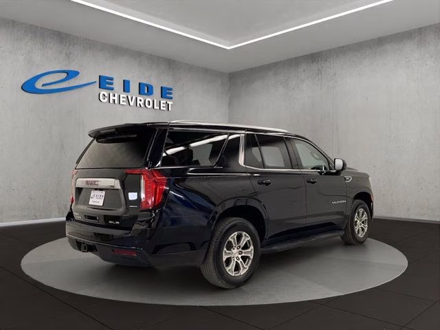 2023 Onyx Black GMC Yukon SLE 4X4 SUV