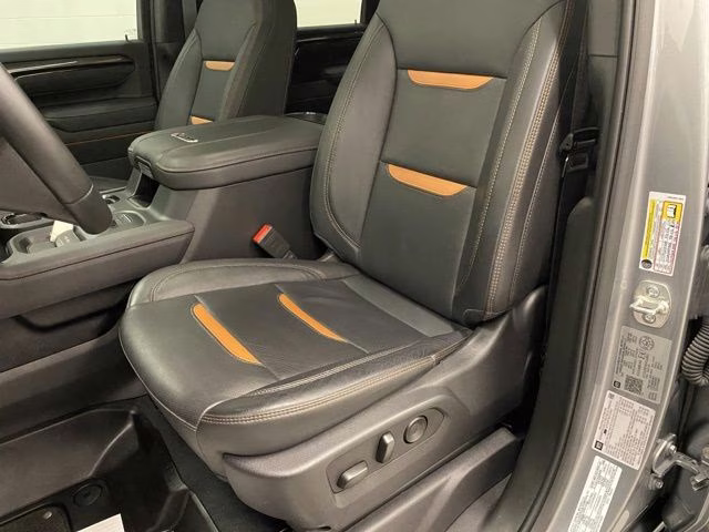 2025 Sterling Metallic GMC Sierra 2500HD AT4 4X4 Truck