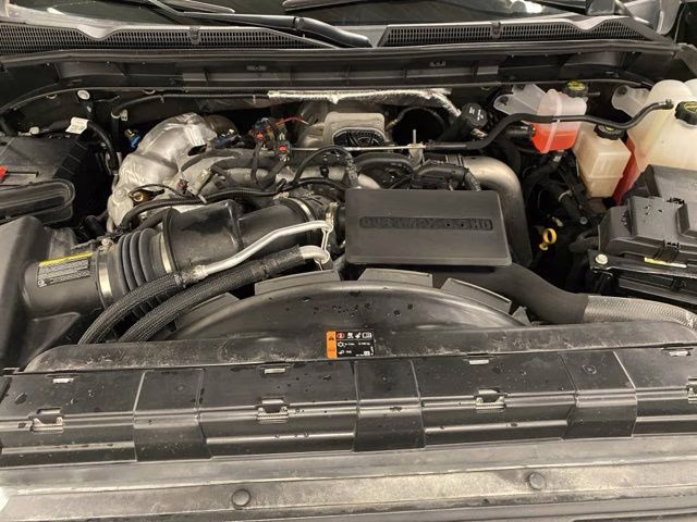 2025 Sterling Metallic GMC Sierra 2500HD AT4 4X4 Truck