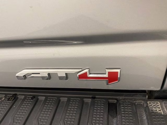 2025 Sterling Metallic GMC Sierra 2500HD AT4 4X4 Truck