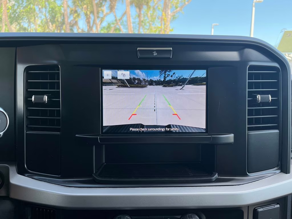 2026 Oxford White Ford Super Duty F-250 SRW XL 4X4 Truck