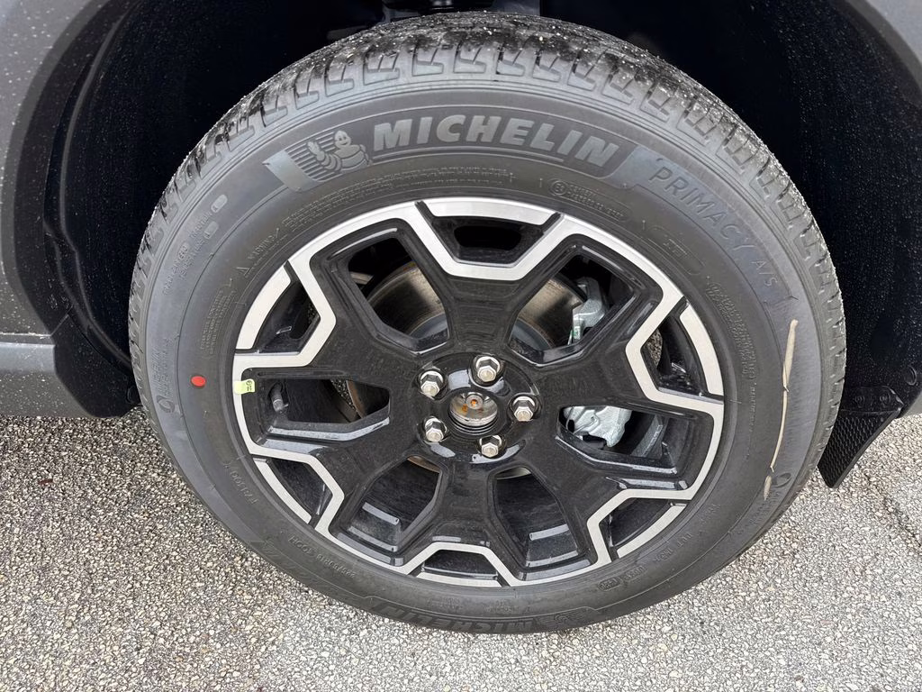 2026 Space White Metallic Ford Bronco Sport Outer Banks 4X4 SUV