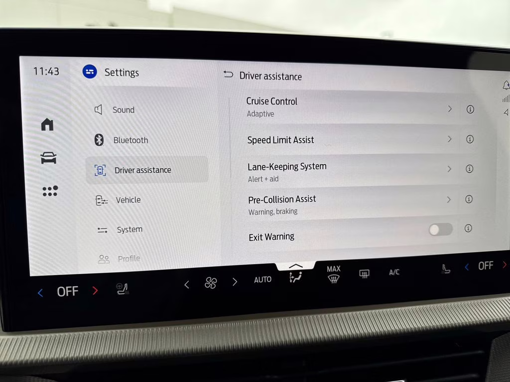 2026 Agate Black Metallic Ford Explorer Active RWD SUV