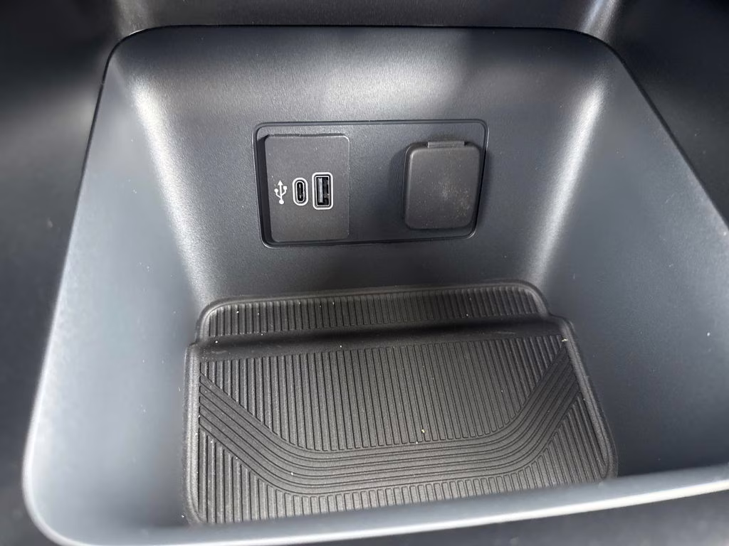 2026 Carbonized Gray Metallic Ford Explorer Active RWD SUV