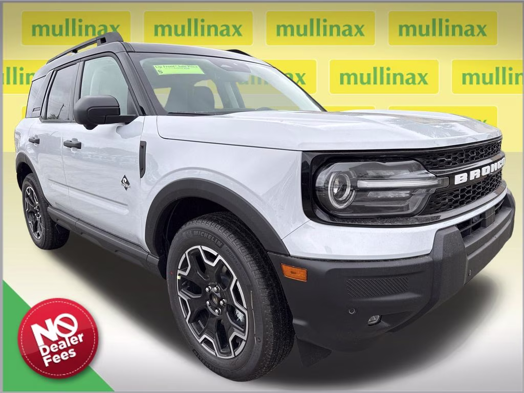 2026 Space White Metallic Ford Bronco Sport Outer Banks 4X4 SUV