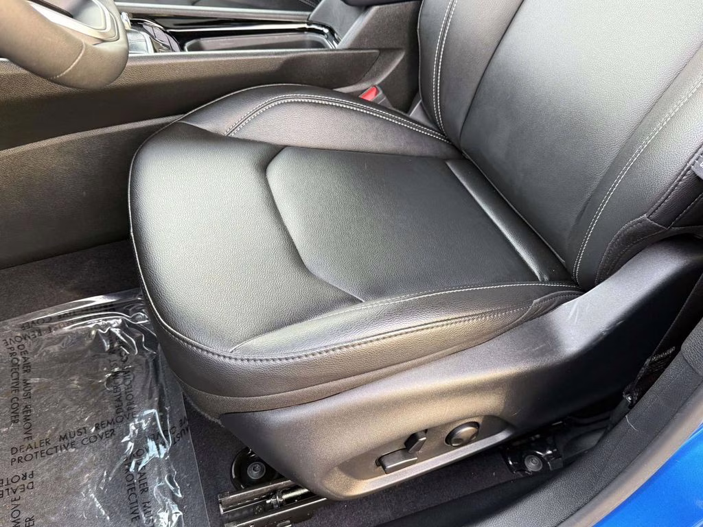 2025 Hydro Blue Pearlcoat Jeep Compass Limited 4X4 SUV