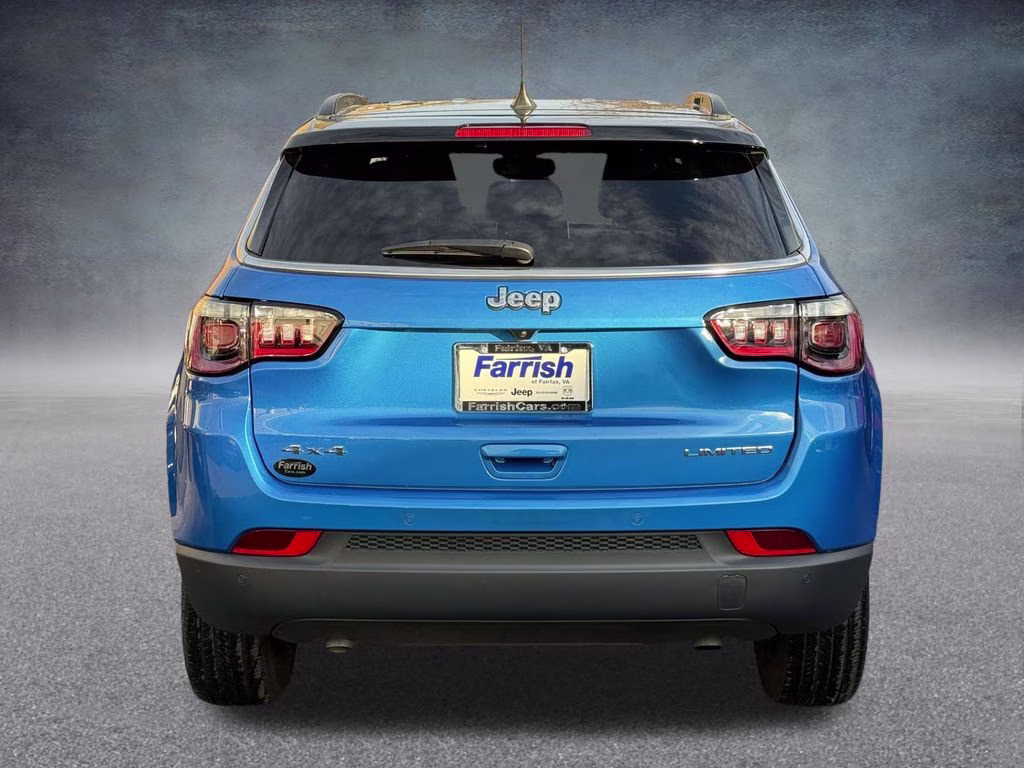 2025 Hydro Blue Pearlcoat Jeep Compass Limited 4X4 SUV