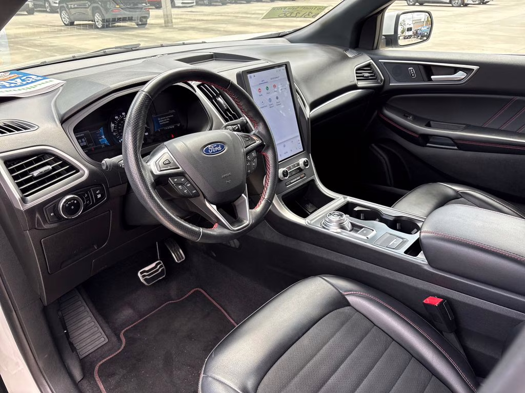 2024 White Metallic Ford Edge ST Line AWD SUV