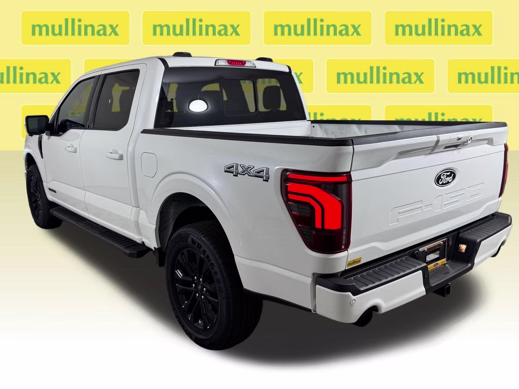 2026 Star White Metallic Tri-Coat Ford F-150 Lariat 4X4 Truck