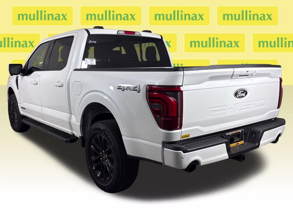 2026 White Ford F-150 Lariat 4X4 Truck