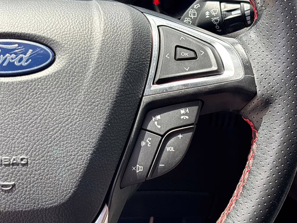 2024 White Metallic Ford Edge ST Line AWD SUV