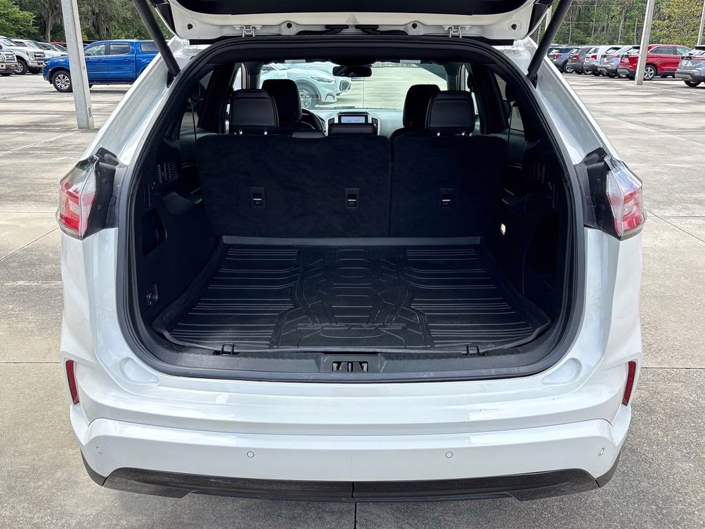 2024 White Metallic Ford Edge ST Line AWD SUV