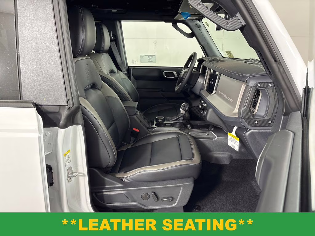 2026 Oxford White Ford Bronco Outer Banks 4X4 SUV