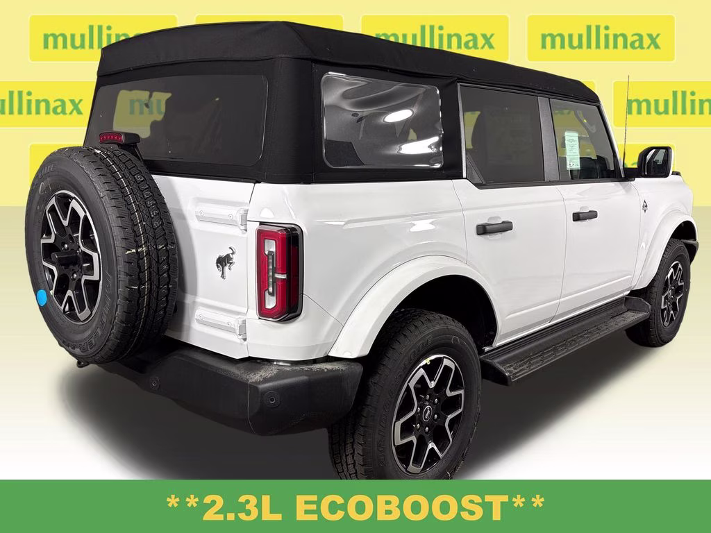 2026 Oxford White Ford Bronco Outer Banks 4X4 SUV