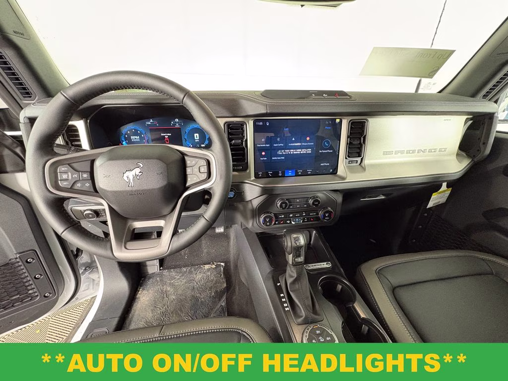 2026 Oxford White Ford Bronco Outer Banks 4X4 SUV