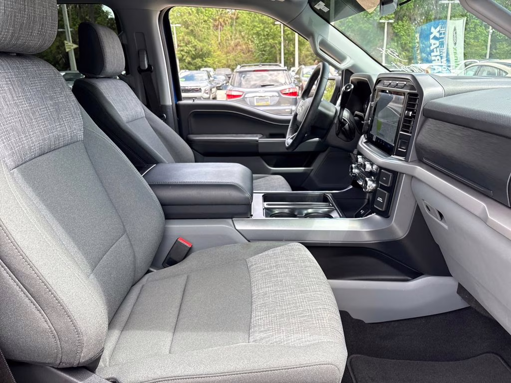 2023 Blue Metallic Ford F-150 XLT 4X4 Truck