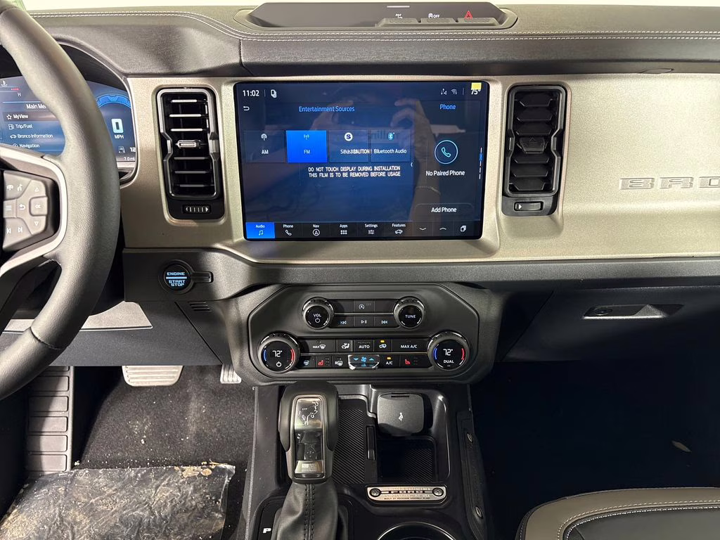 2026 Oxford White Ford Bronco Outer Banks 4X4 SUV